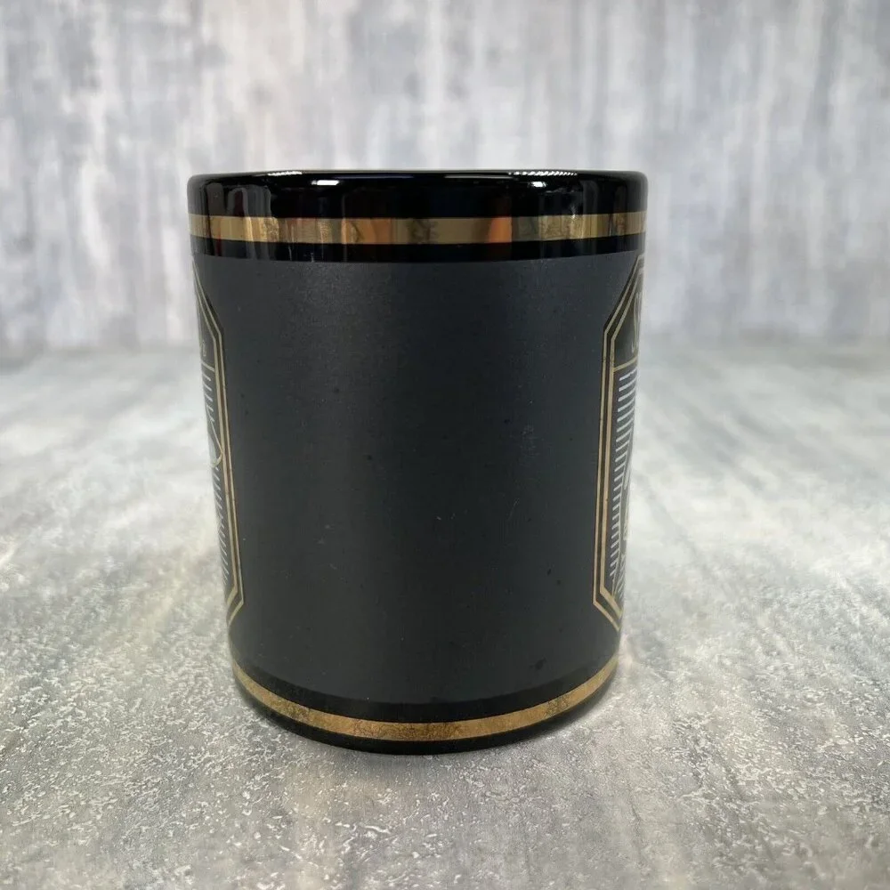 *RARE* Sea World Black and Gold Orcas Coffee Cup Mug Whale Tea - Picture 2 of 10